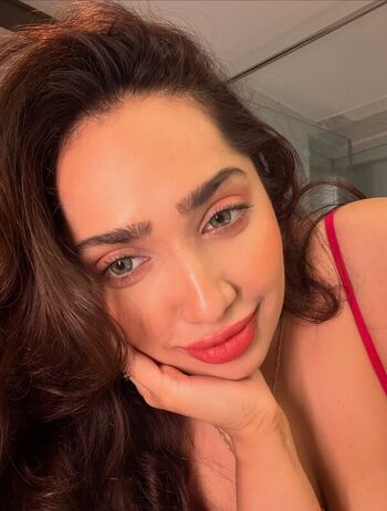 Full leaked Aditi mistry private onlyfans photo