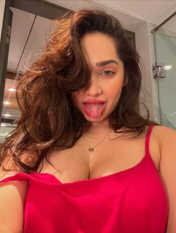 Full leaked Aditi mistry private onlyfans photo