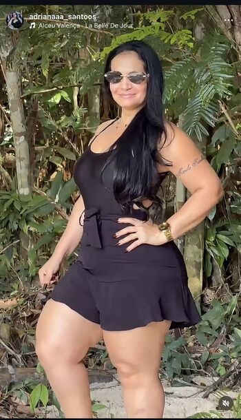 Adrianaaaa_santoos