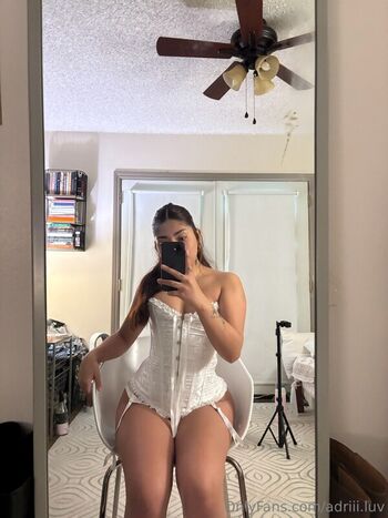 Full leaked Adriii luv private onlyfans photo
