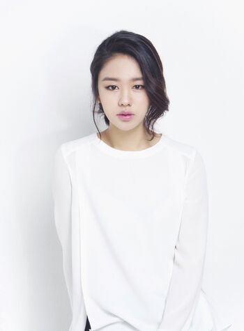 Ahn Eun Jin
