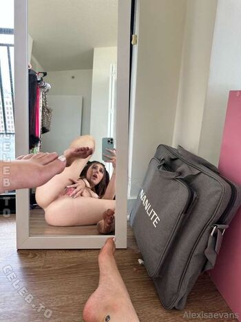 Full leaked Alexisaevans private onlyfans photo