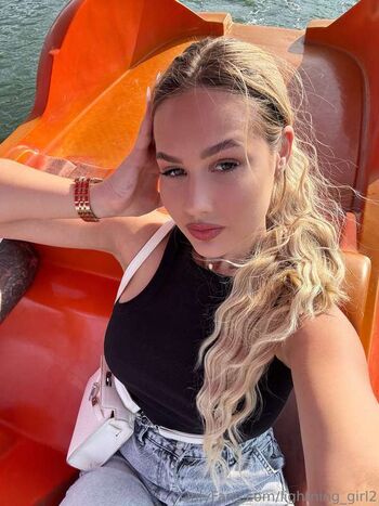 Alina Love
