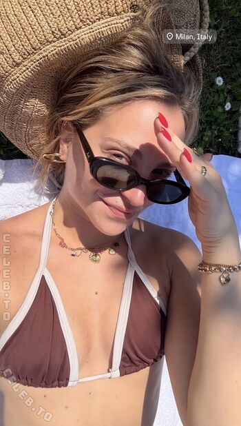 Alina Sophie Holst
