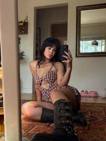 Full leaked Almondmilkhunni private onlyfans photo