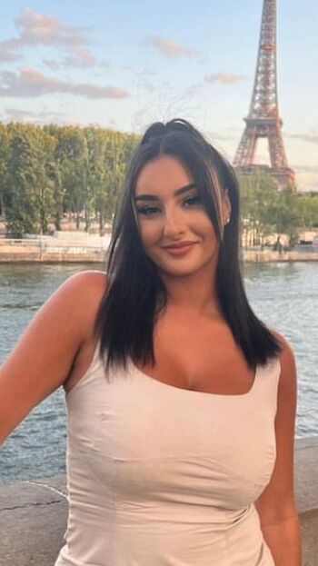 Full leaked Am hailil private onlyfans photo