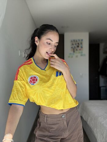 Full leaked Anniedreams private onlyfans photo