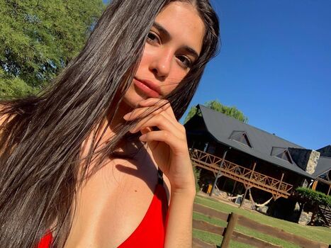 Ariadna Bustos