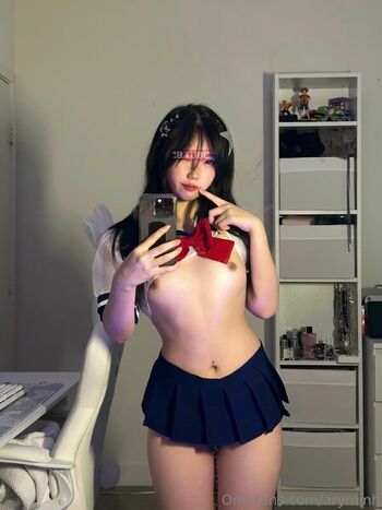 Full leaked Aryminh private onlyfans photo