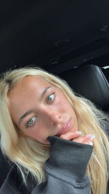 Full leaked Ava nucci private onlyfans photo