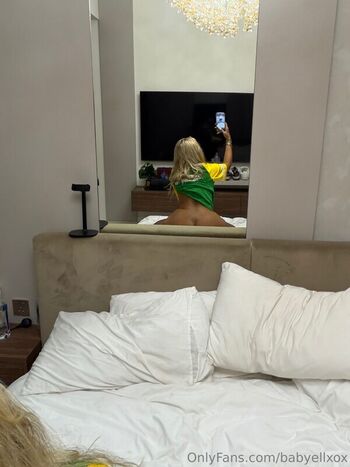 Full leaked Babygalell private onlyfans photo