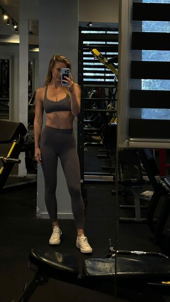 Bar Refaeli