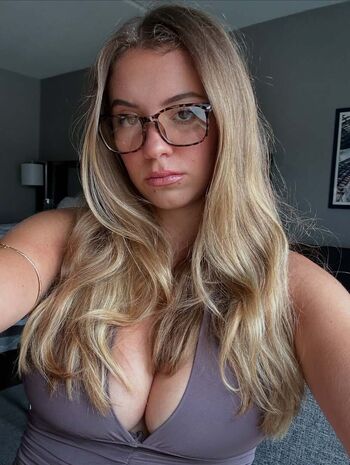 Full leaked Bella sidoruk private onlyfans photo