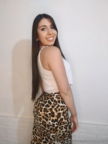 Full leaked Bellalatina page private onlyfans photo