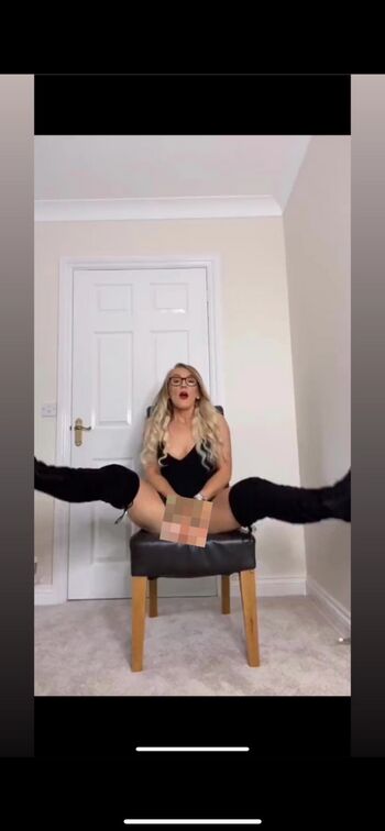 Full leaked Brogan small private onlyfans photo