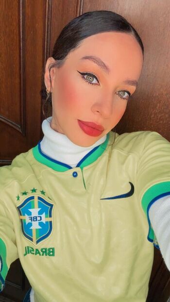 Full leaked Brucaixeiro private onlyfans photo