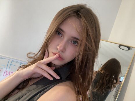 Full leaked Bunnygirlbree  page private onlyfans photo