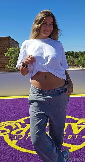 Full leaked Caly morgan private onlyfans photo