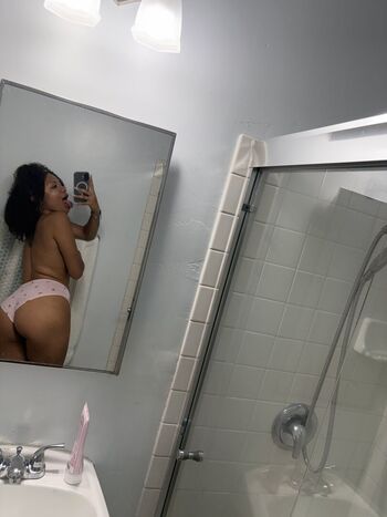 cameroncaesarr_