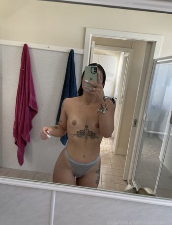 Chloebailey7