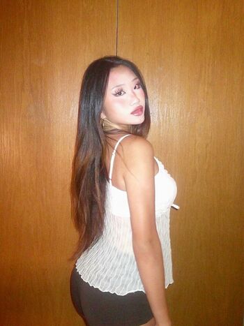 Full leaked Chloewaang private onlyfans photo