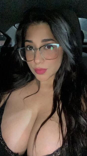 Full leaked Cinthia de leon private onlyfans photo