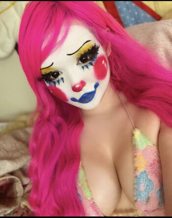 Full leaked Clown girls private onlyfans photo