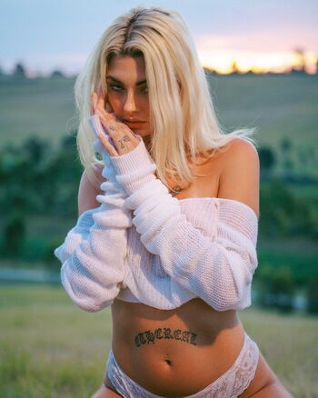 Full leaked Cocoallenxoxo private onlyfans photo