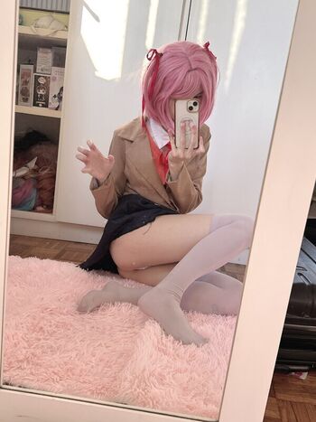 cos.maid