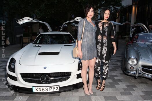 Daisy Lowe