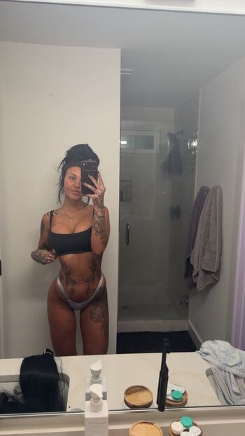 Full leaked Darcimadisonn private onlyfans photo