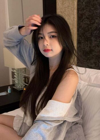 Elyn Leong