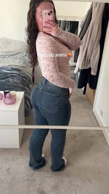 Full leaked Evesx private onlyfans photo