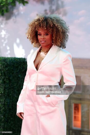 Full leaked Fleur east private onlyfans photo