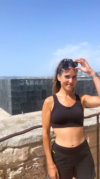 Full leaked French celebrities only singer page private onlyfans photo