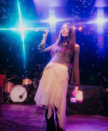 Gabriela bee