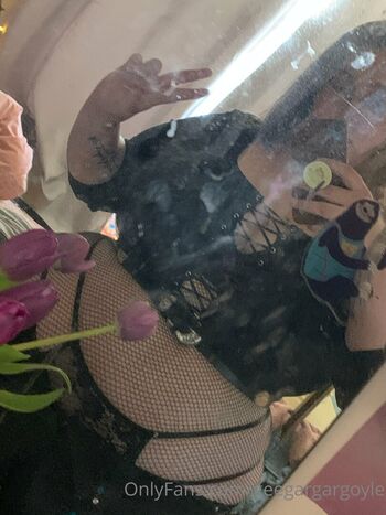 Full leaked Geegargargoyle private onlyfans photo