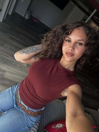 Full leaked Giavannanmoore page private onlyfans photo