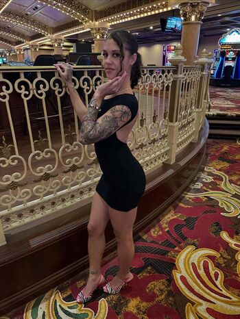 Full leaked Giavannanmoore page private onlyfans photo