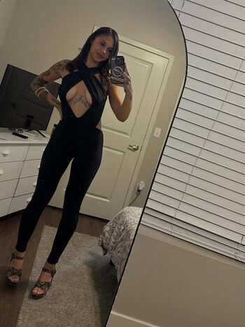 Full leaked Giavannanmoore page private onlyfans photo