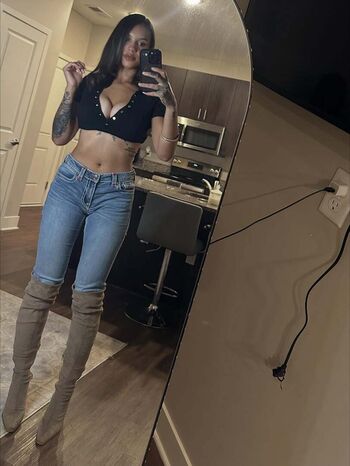 Full leaked Giavannanmoore page private onlyfans photo