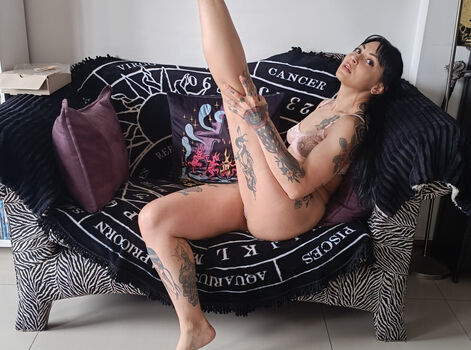Full leaked Glamissima private onlyfans photo