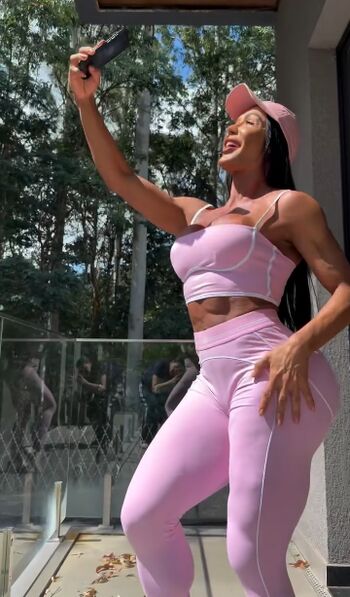 Gracyanne Barbosa