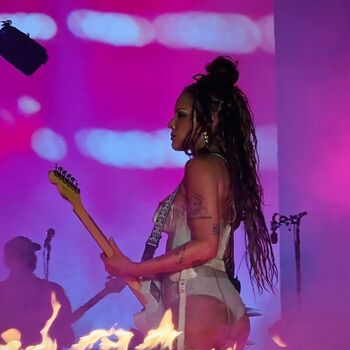 Full leaked Halsey private onlyfans photo