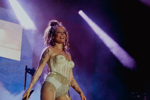 Full leaked Halsey private onlyfans photo