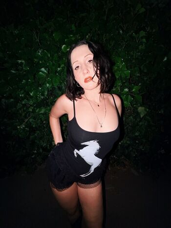 Full leaked Harley quinn smith private onlyfans photo