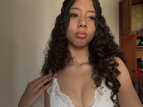 Full leaked Harriegirlov private onlyfans photo
