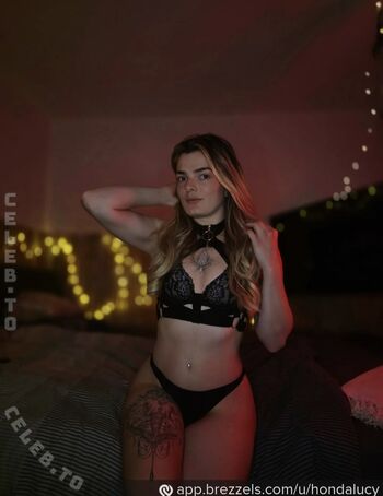 Full leaked Hondalucy private onlyfans photo