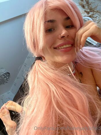 Full leaked Honeyaddicted private onlyfans photo
