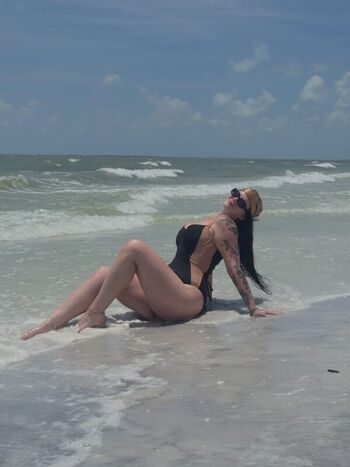 Full leaked Hope schwing private onlyfans photo